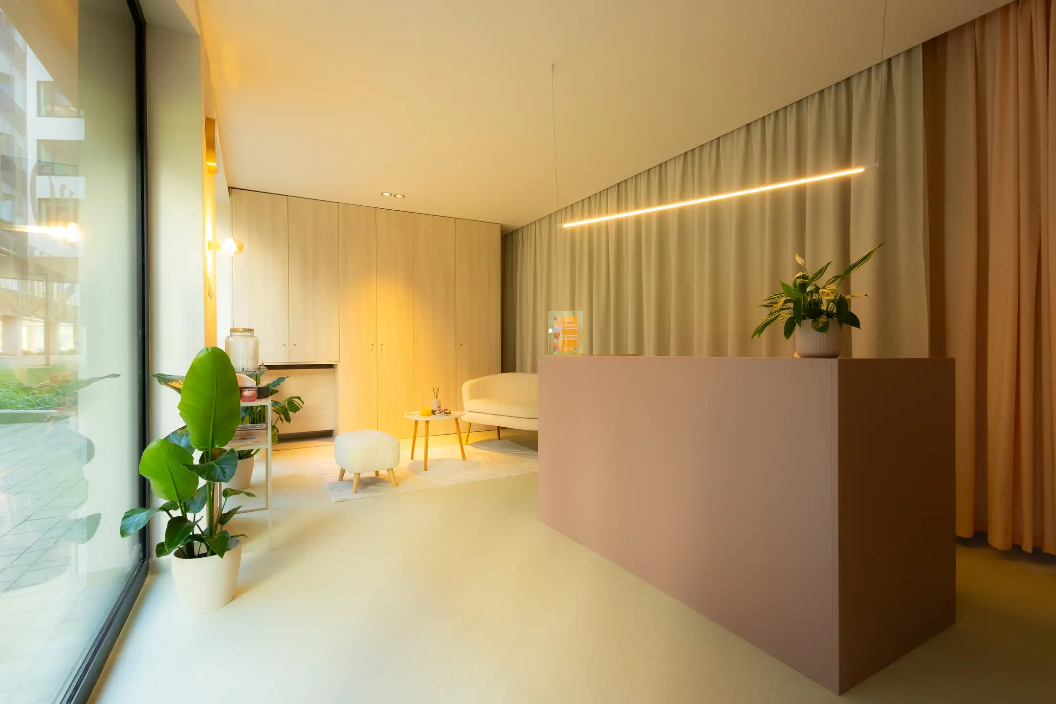 RH Body Studio recepcia a čakáreň